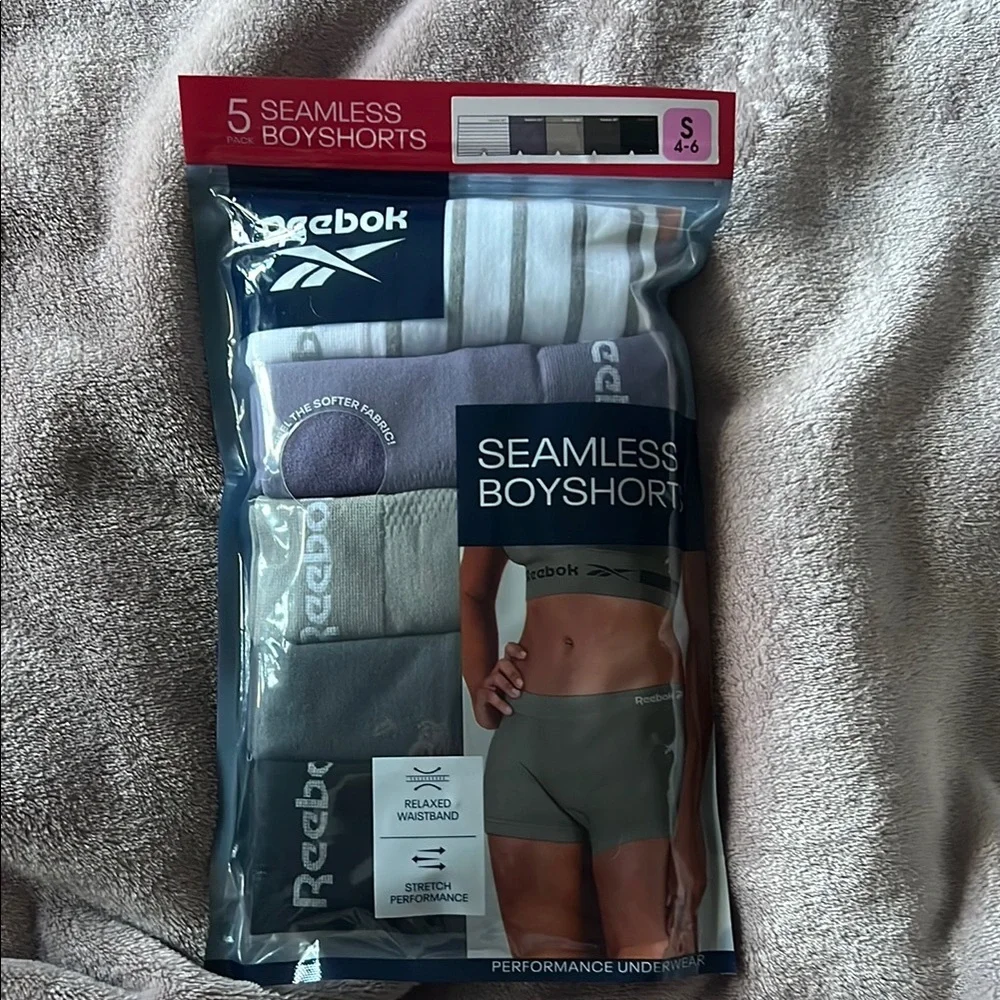 Reebok Seamless Boxer Briefs in Light Gray Charcoal and Black - Picture 5 of 7